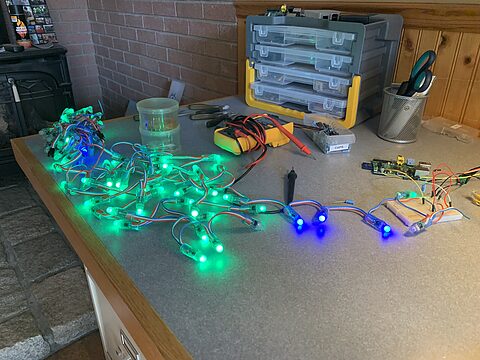 Testing out WS2812 LEDs